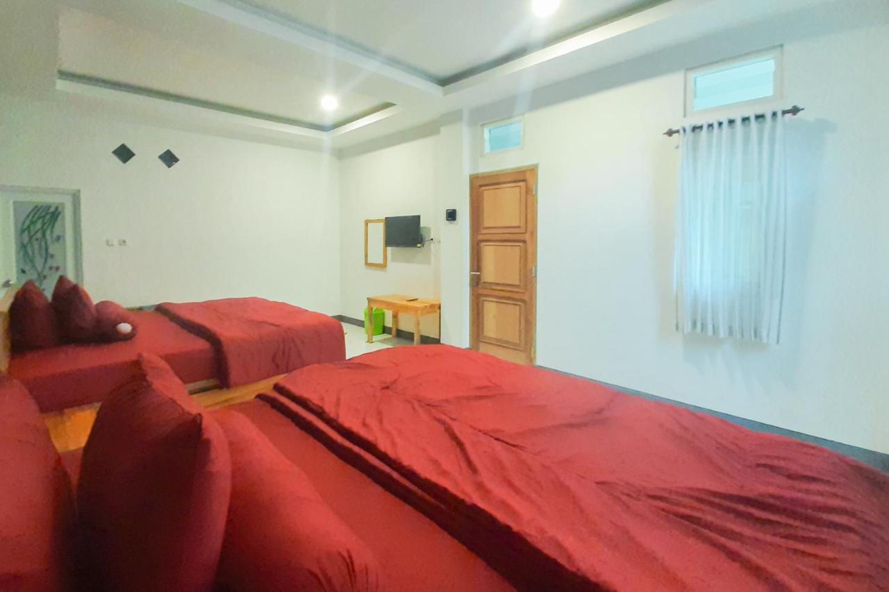 Delvia Bromo Homestay Mitra Reddoorz Pasuruan Exteriér fotografie